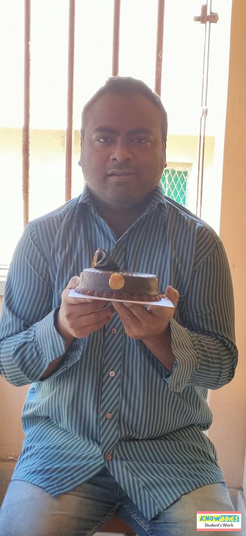 Online Course in Howrah For Birthday Cakes + Fondant Cake : Baking & Icing Video Course (Pre-recorded) in Hindi